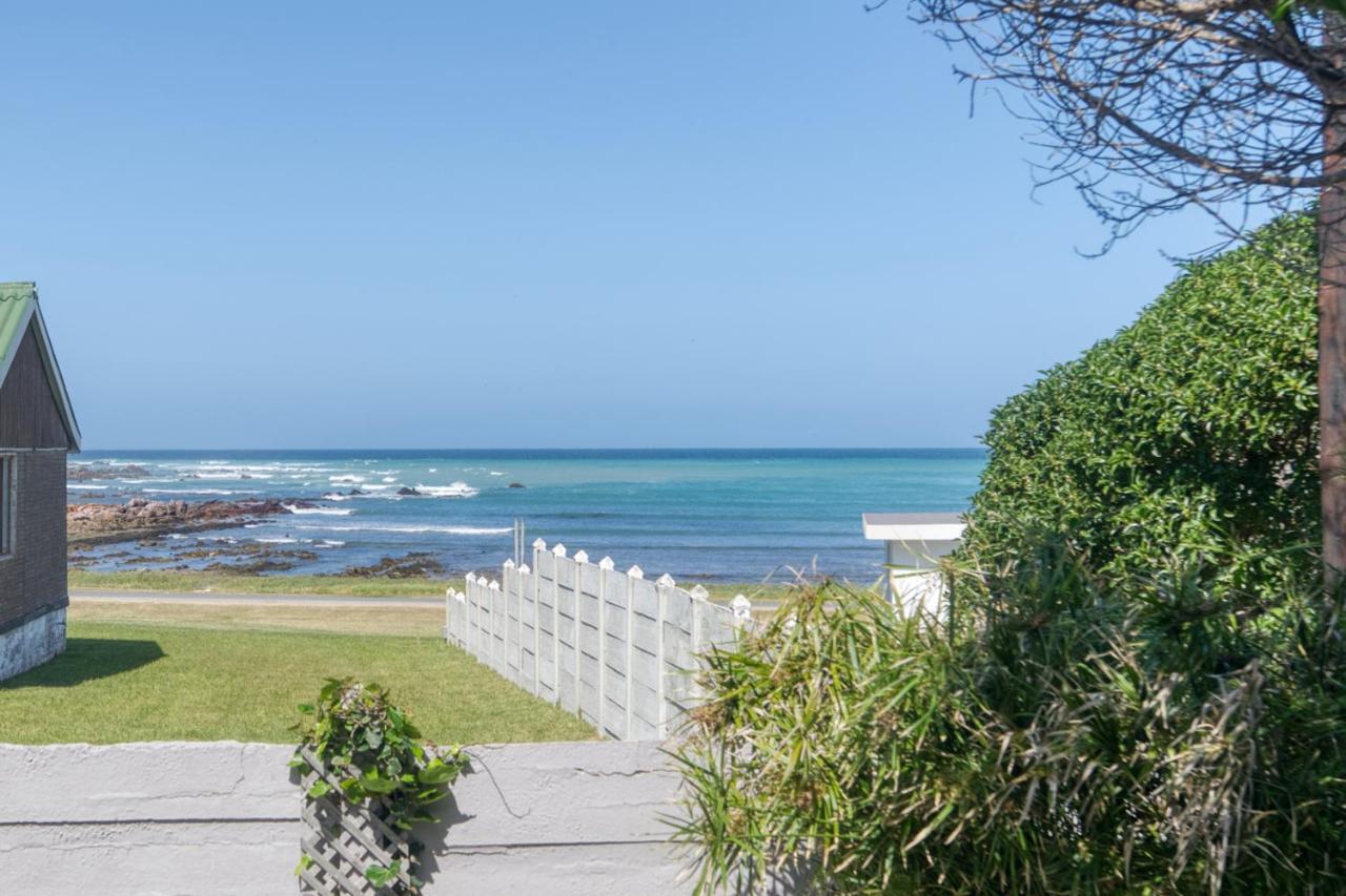 Redsky Self Catering Agulhas Appartement Buitenkant foto