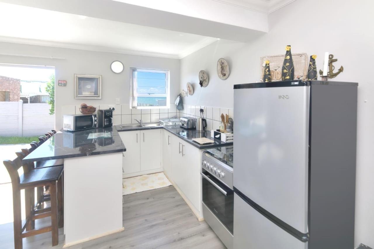 Redsky Self Catering Agulhas Appartement Buitenkant foto