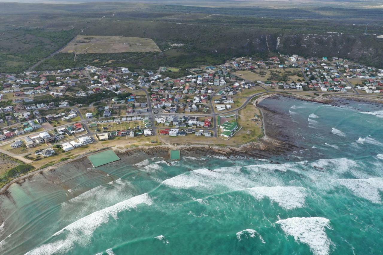 Redsky Self Catering Agulhas Appartement Buitenkant foto