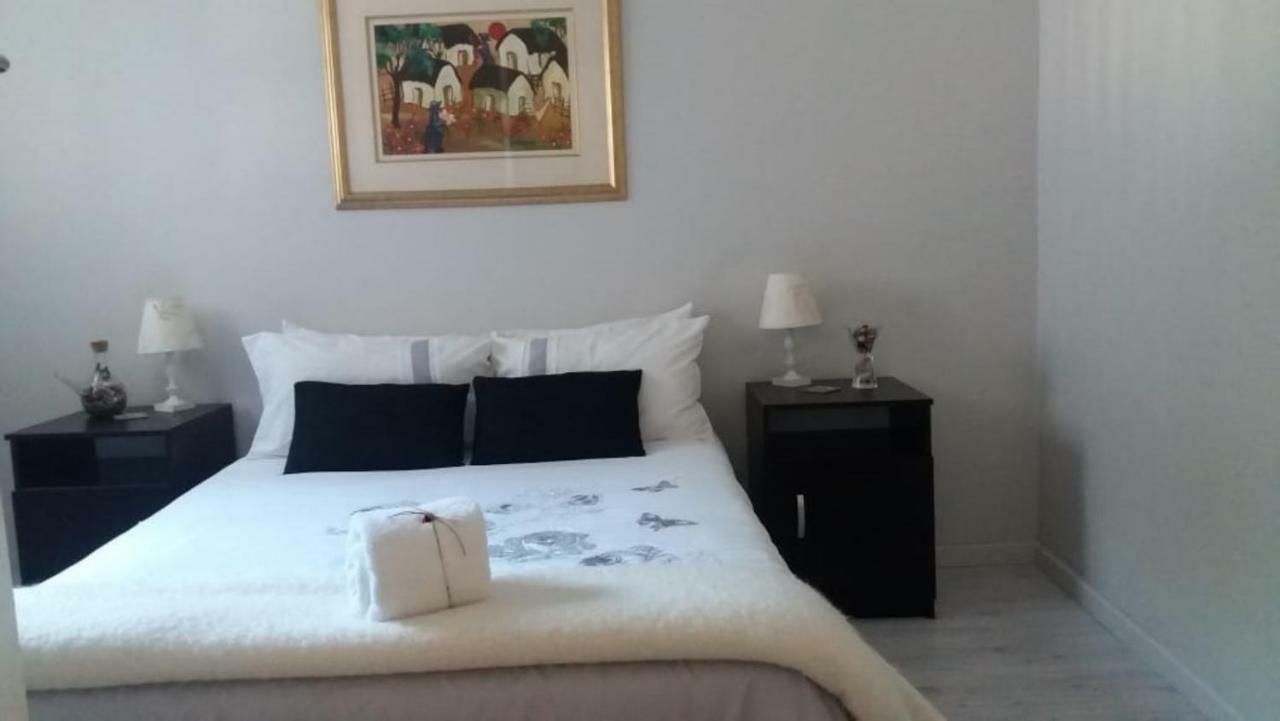 Redsky Self Catering Agulhas Appartement Buitenkant foto