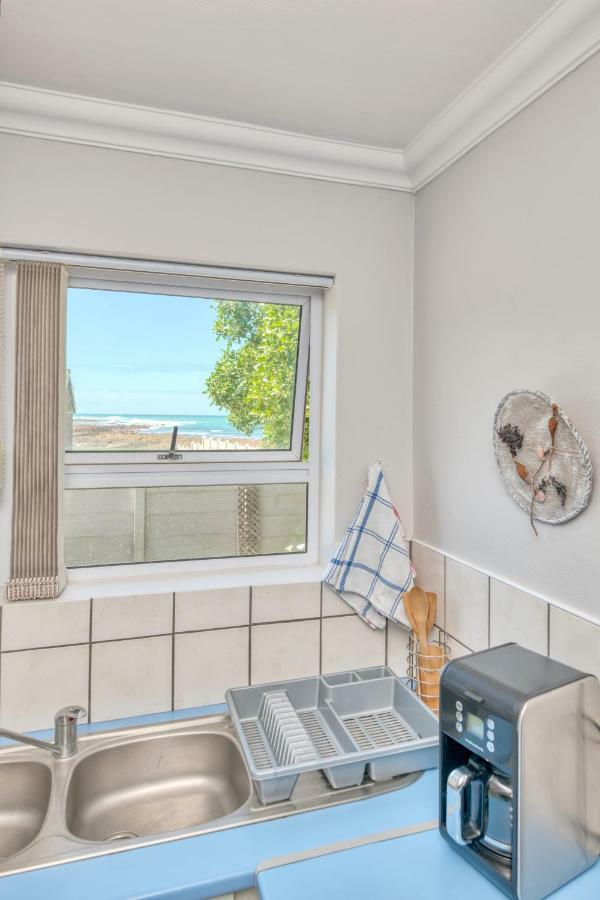 Redsky Self Catering Agulhas Appartement Buitenkant foto